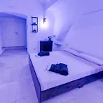 Aca Luxury 3* Adelfia