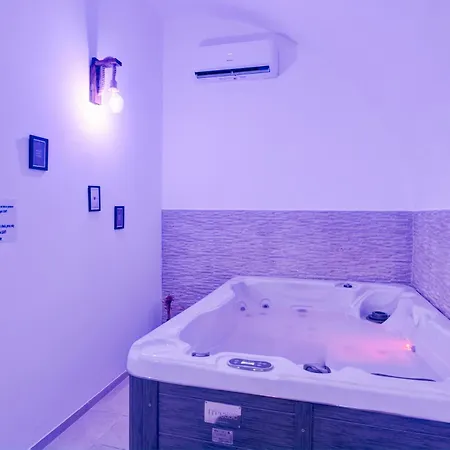 Aca Luxury